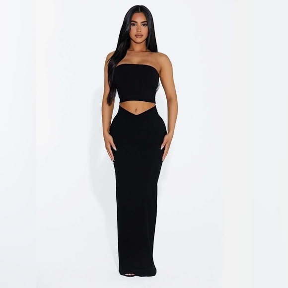 NEW NAKED WARDROBE BABY SNATCHED V CUT MAXI FLOOR LENGTH HIGH RISE SNATCH SKIRT - Picture 6 of 6